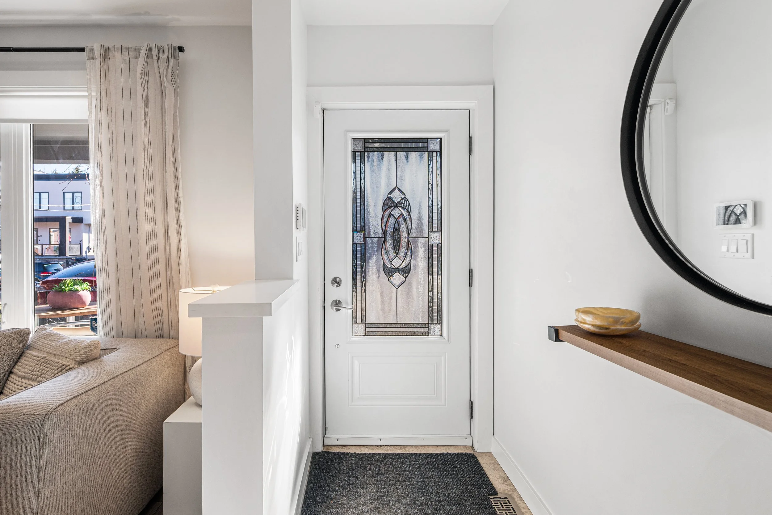 200 Robina Ave-3.jpg