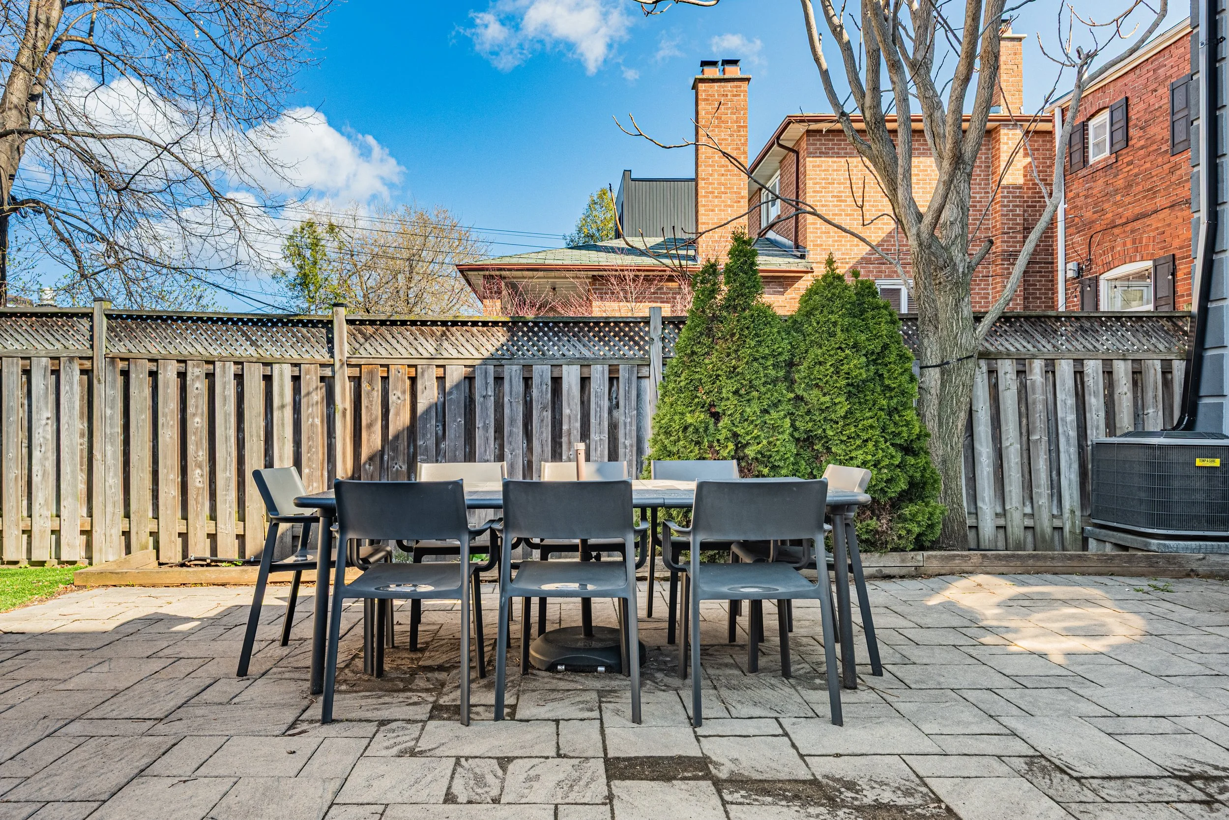 200 Robina Ave-36.jpg