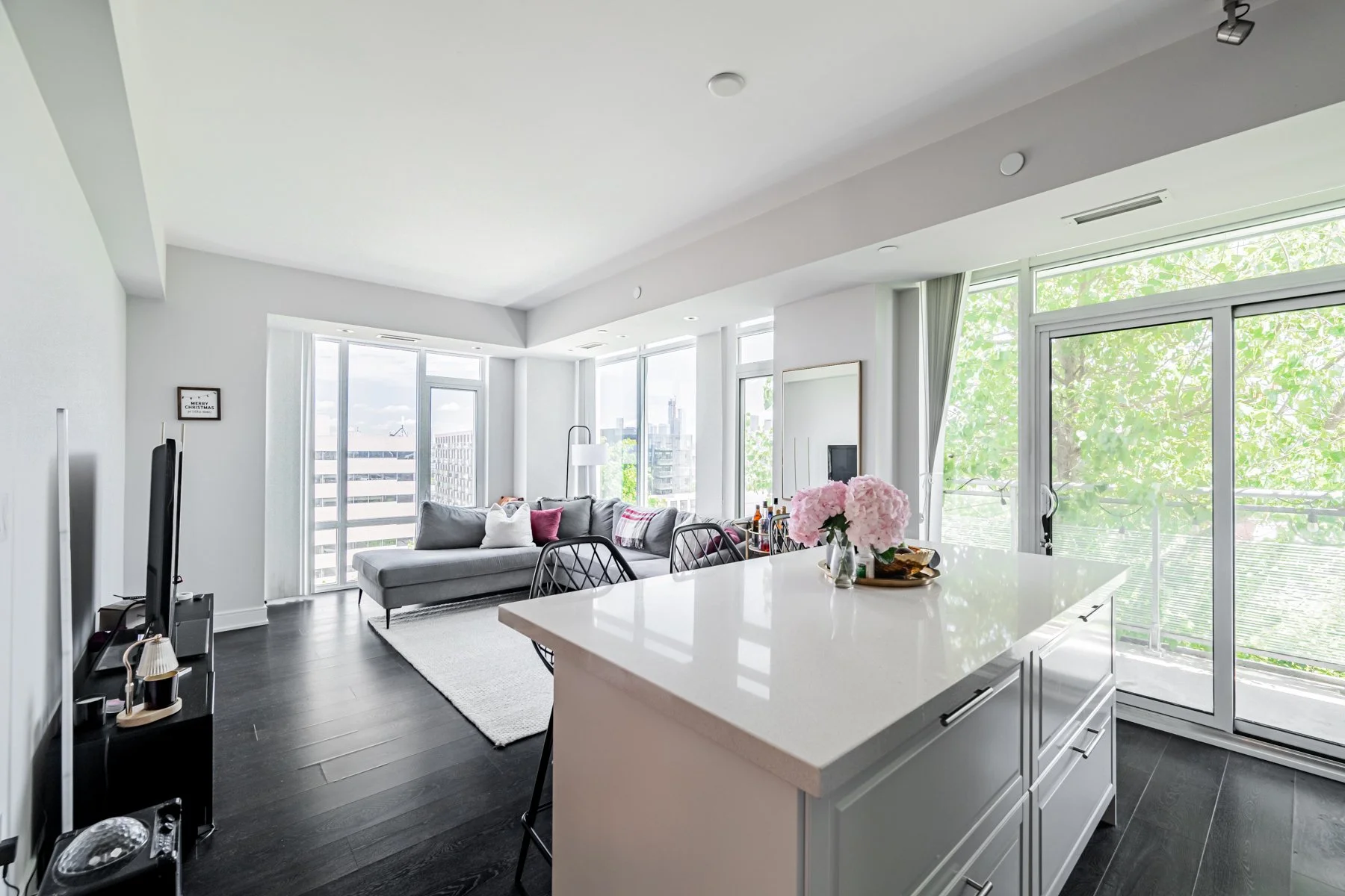 525 Adelaide St W, LPH12-9.jpg