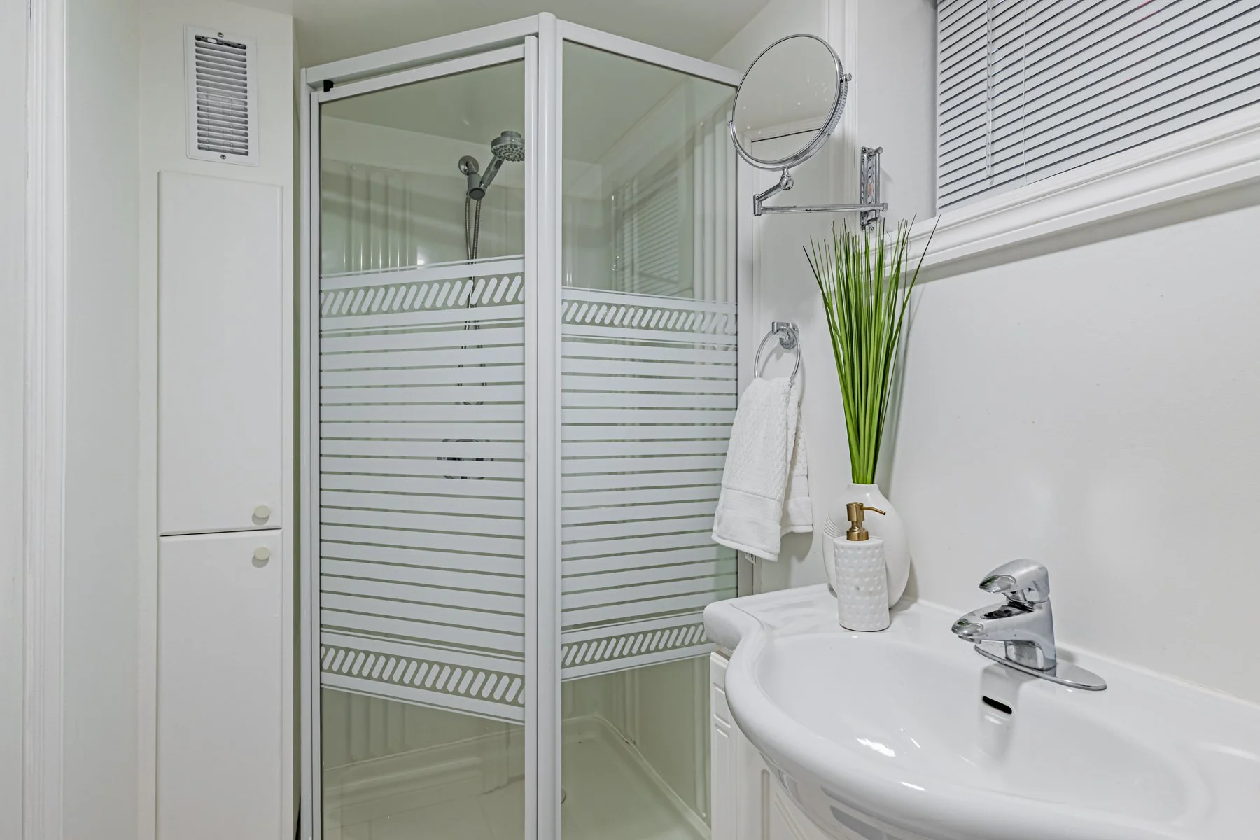 176 Rumsey Road-51.jpg