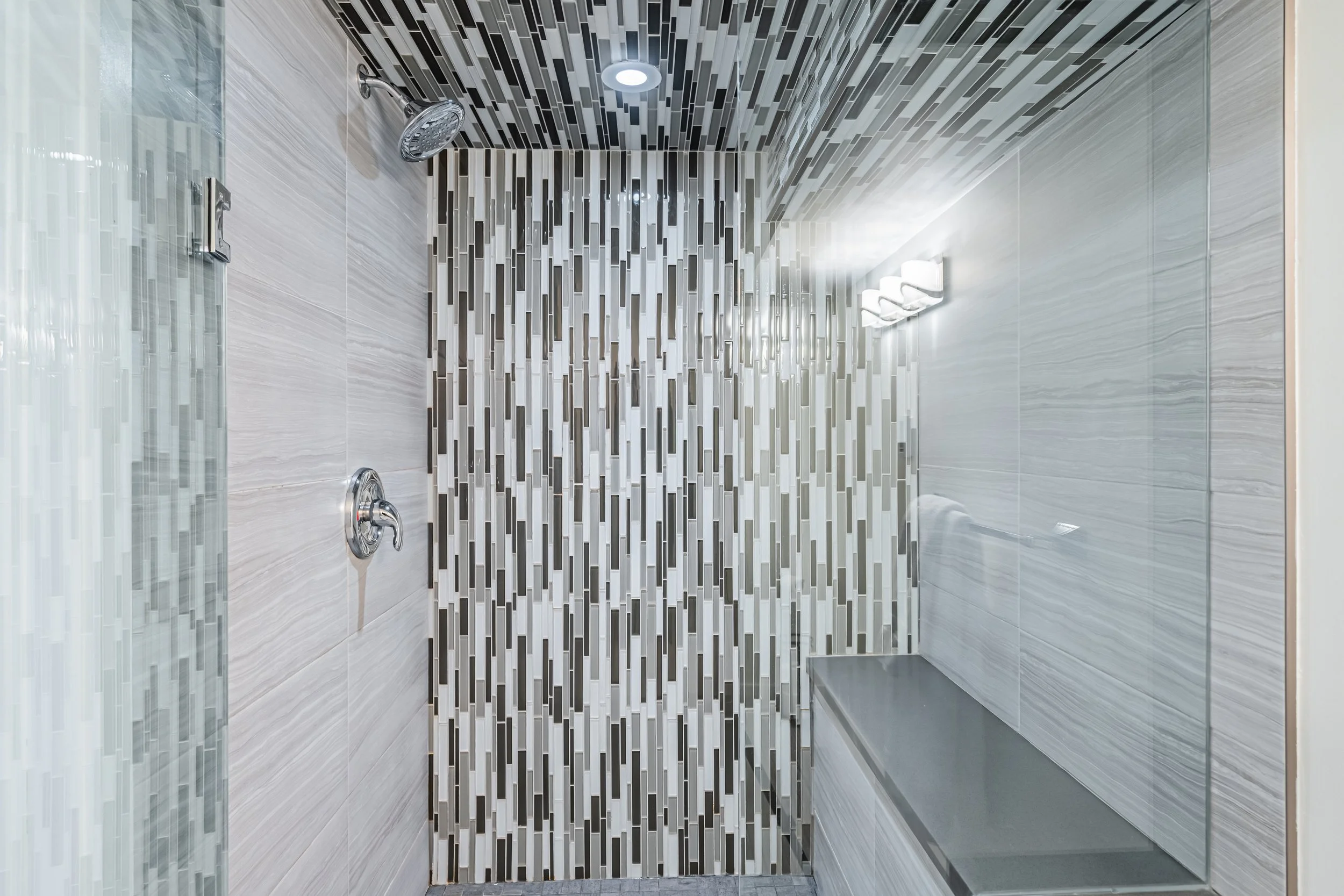 200 Robina Ave-34.jpg