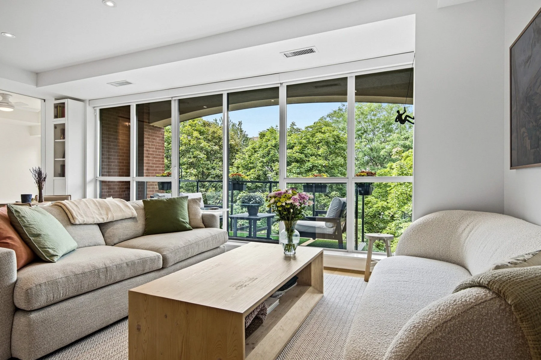 11 soho St-11.jpg