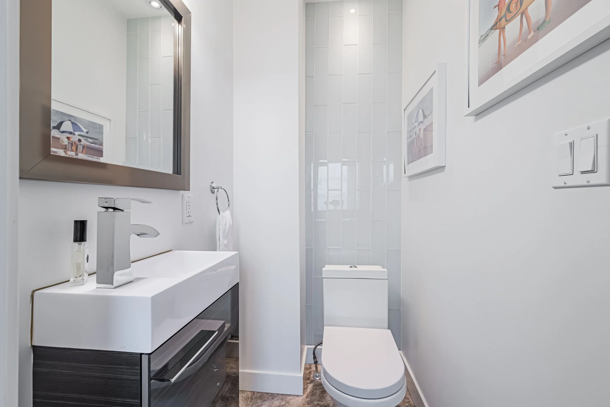 200 Robina Ave-19.jpg