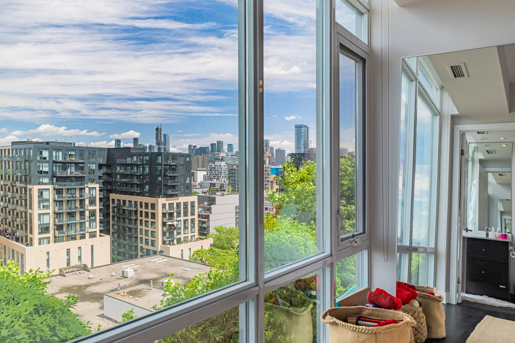 525 Adelaide St W, LPH12-18.jpg