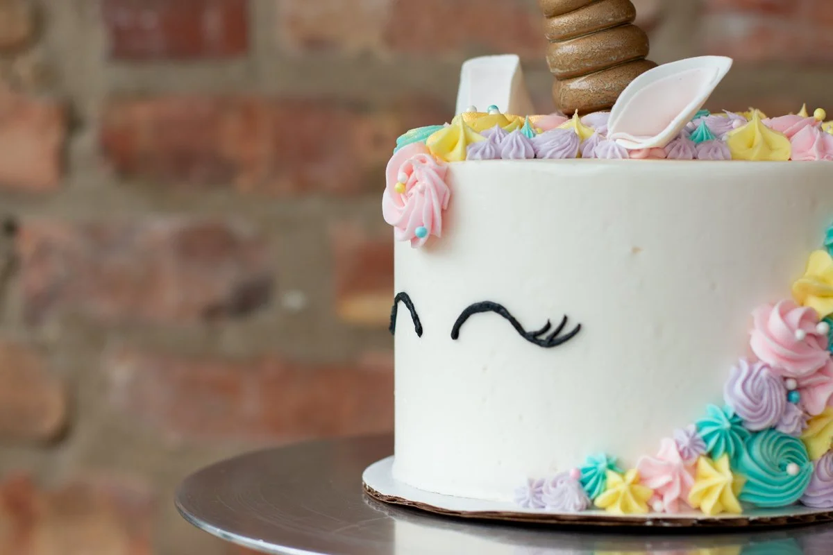 Defloured-Unicorn Cake--6.jpg (Copy)