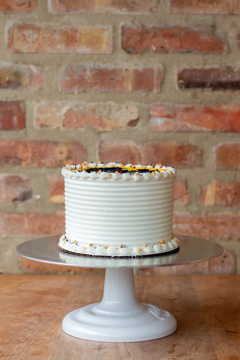 Defloured-Graduation Cake--1.jpg (Copy)