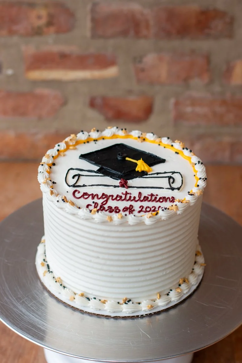 Defloured-Graduation Cake--2.jpg (Copy)