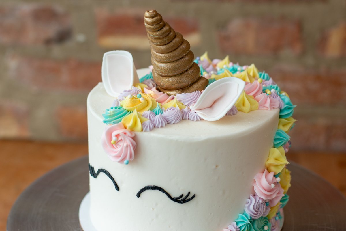 Defloured-Unicorn Cake--4.jpg (Copy)