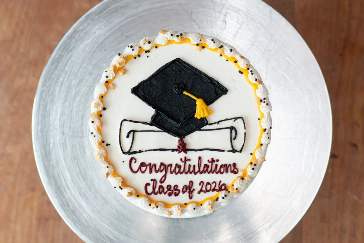 Defloured-Graduation Cake--5.jpg (Copy)