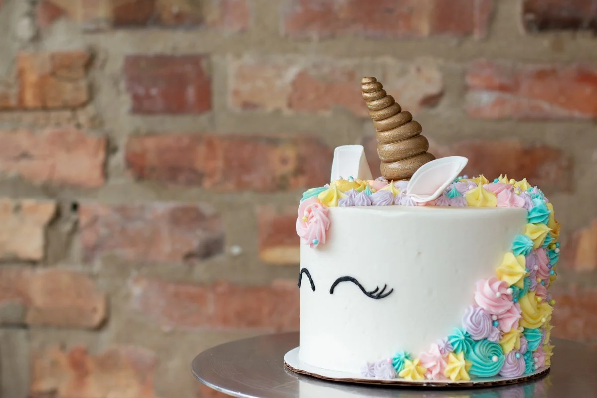 Defloured-Unicorn Cake--7.jpg (Copy)
