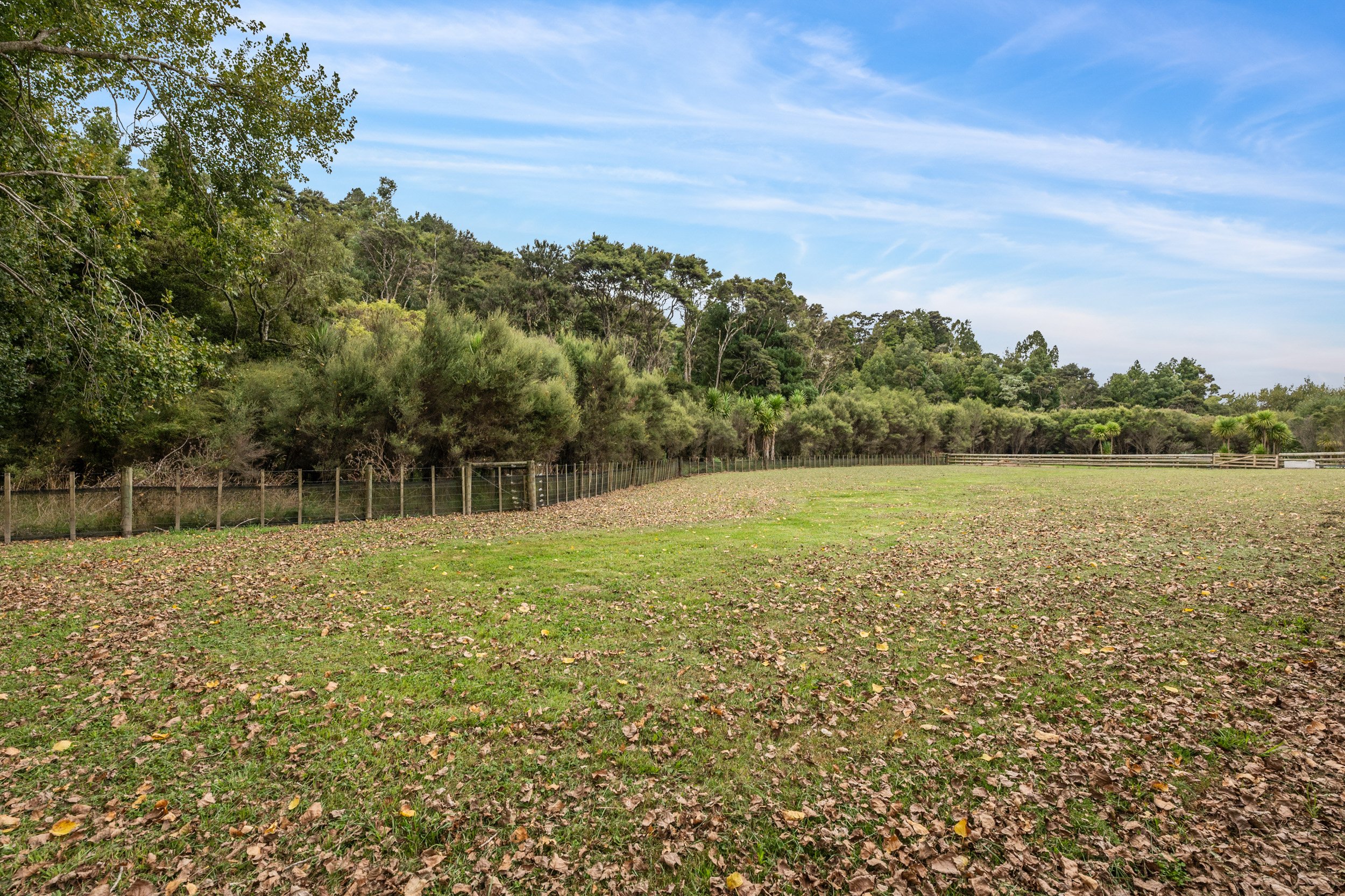 093_Open2view_ID572315-16_Robinson_Road.jpg
