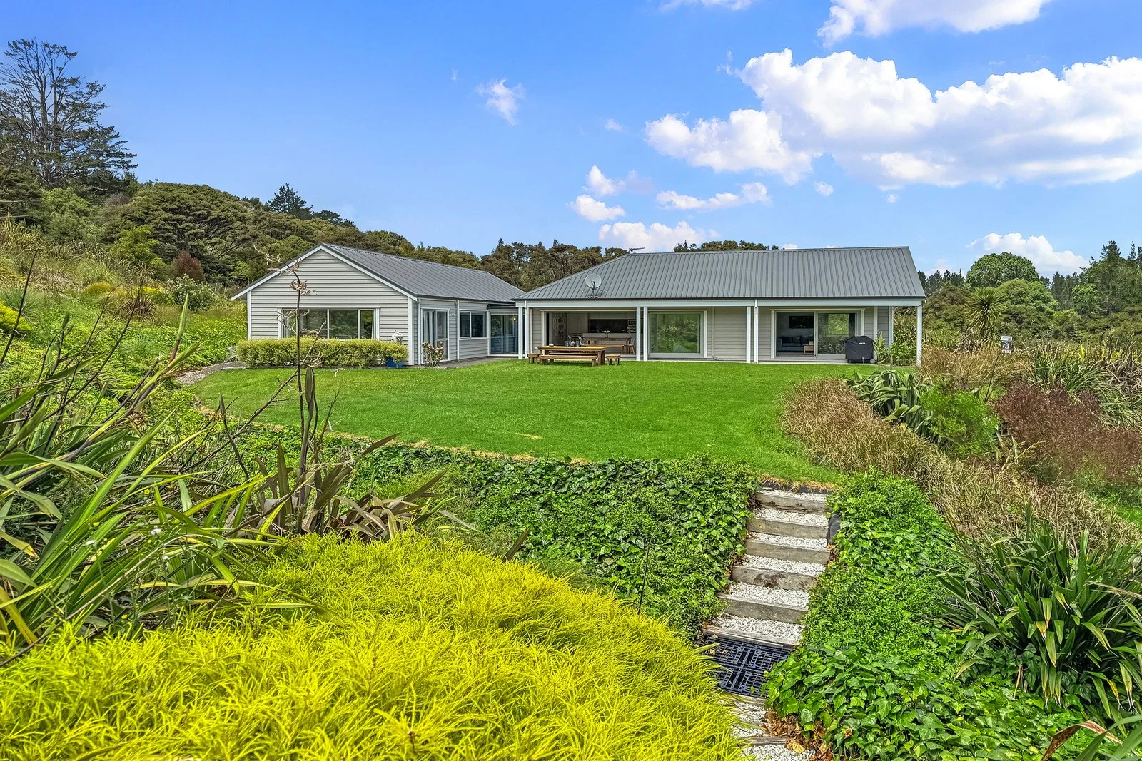 054_Open2view_ID600714-153_Mahoenui_Rd.jpg