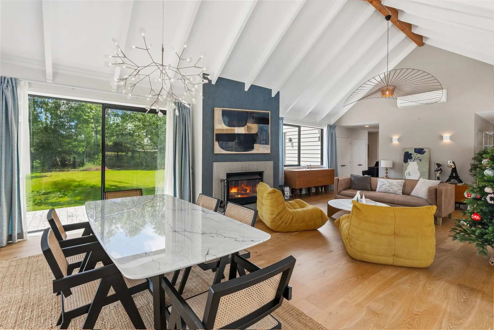 008_Open2view_ID601034-16_Collings_Drive.jpg