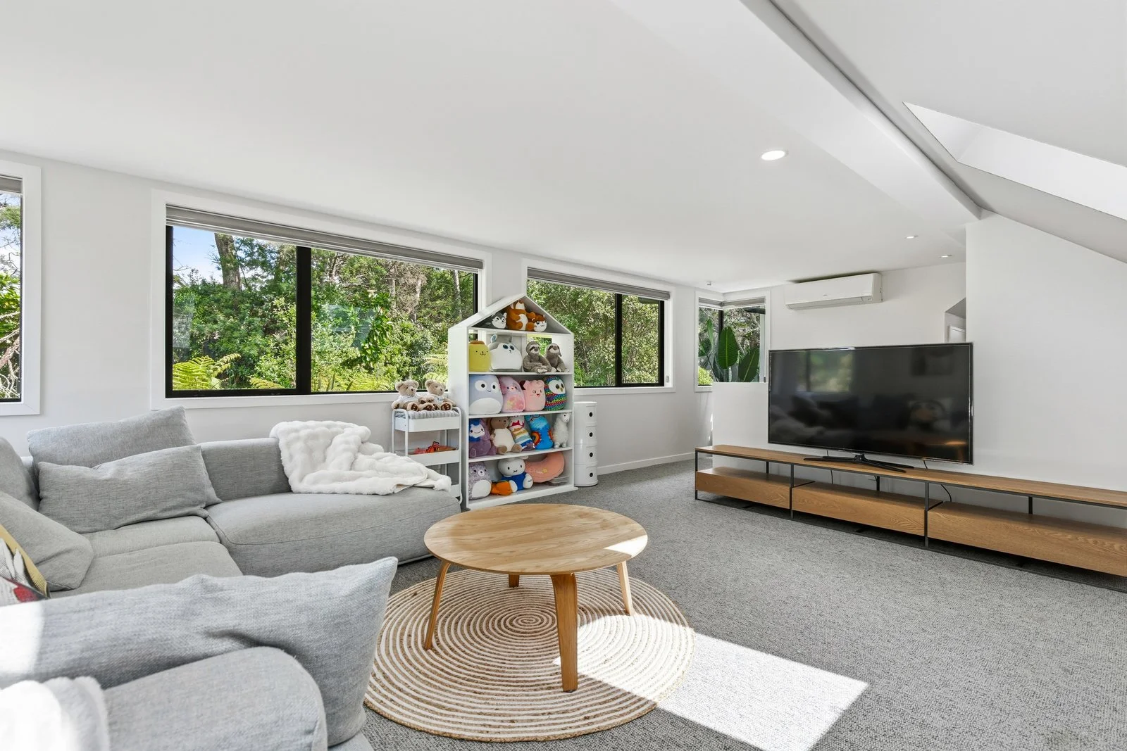 027_Open2view_ID601034-16_Collings_Drive.jpg