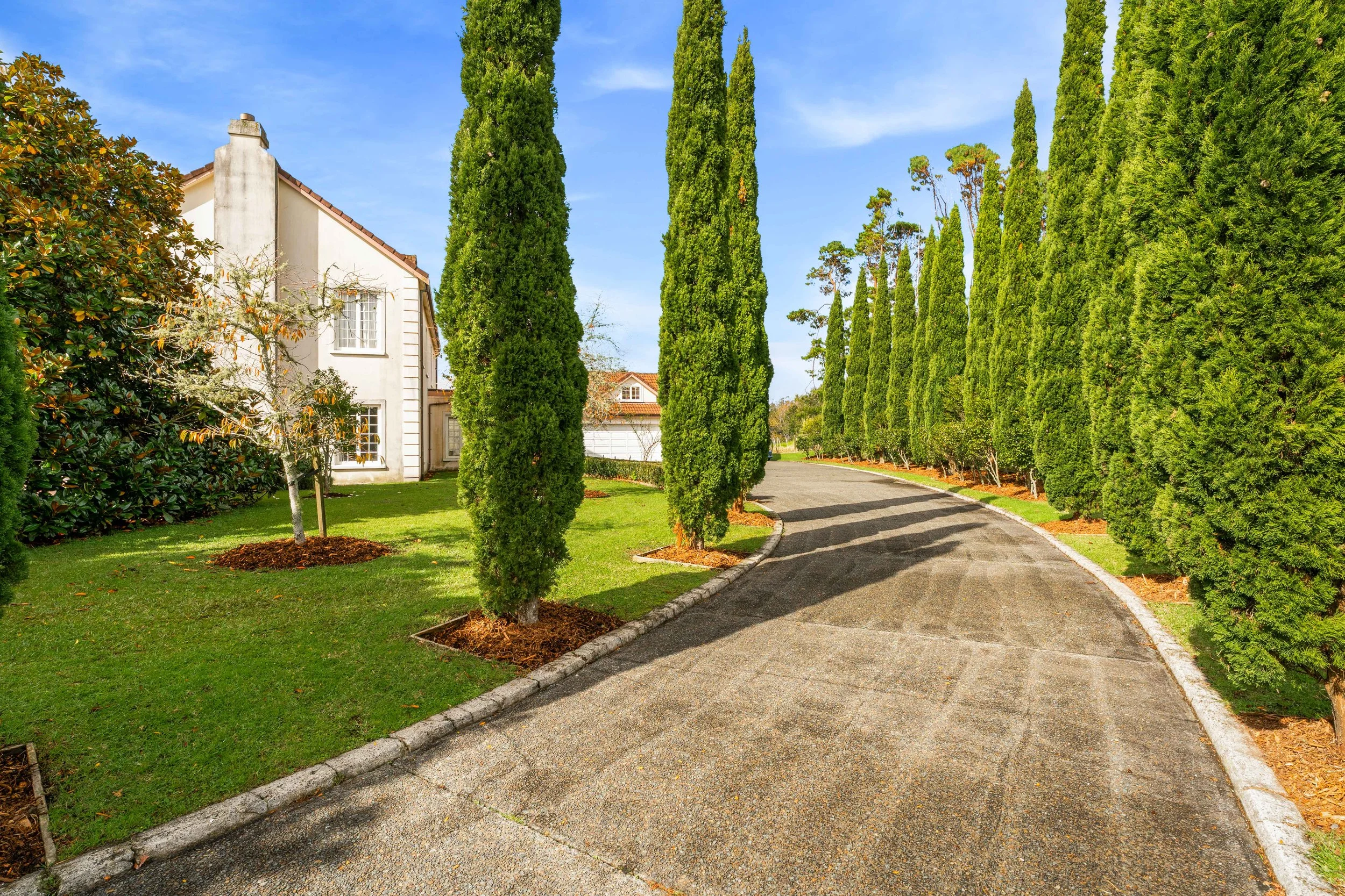 Less than 3MB 84 Three Oaks Drive-7.jpg