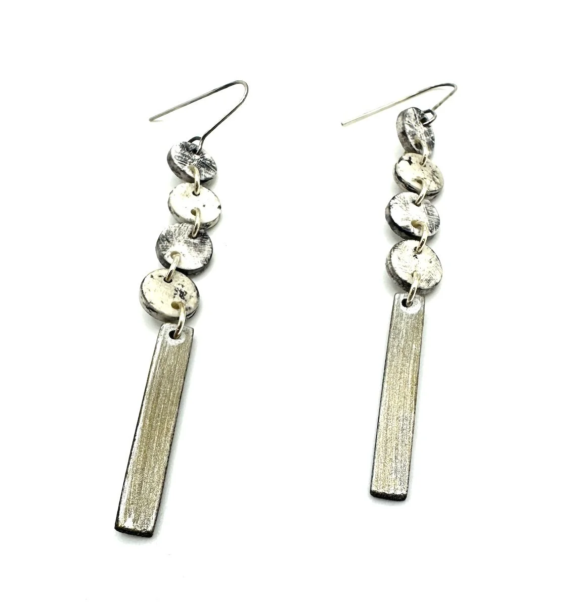 Genevieve Williamson metallic long dangle earrings 2.jpeg