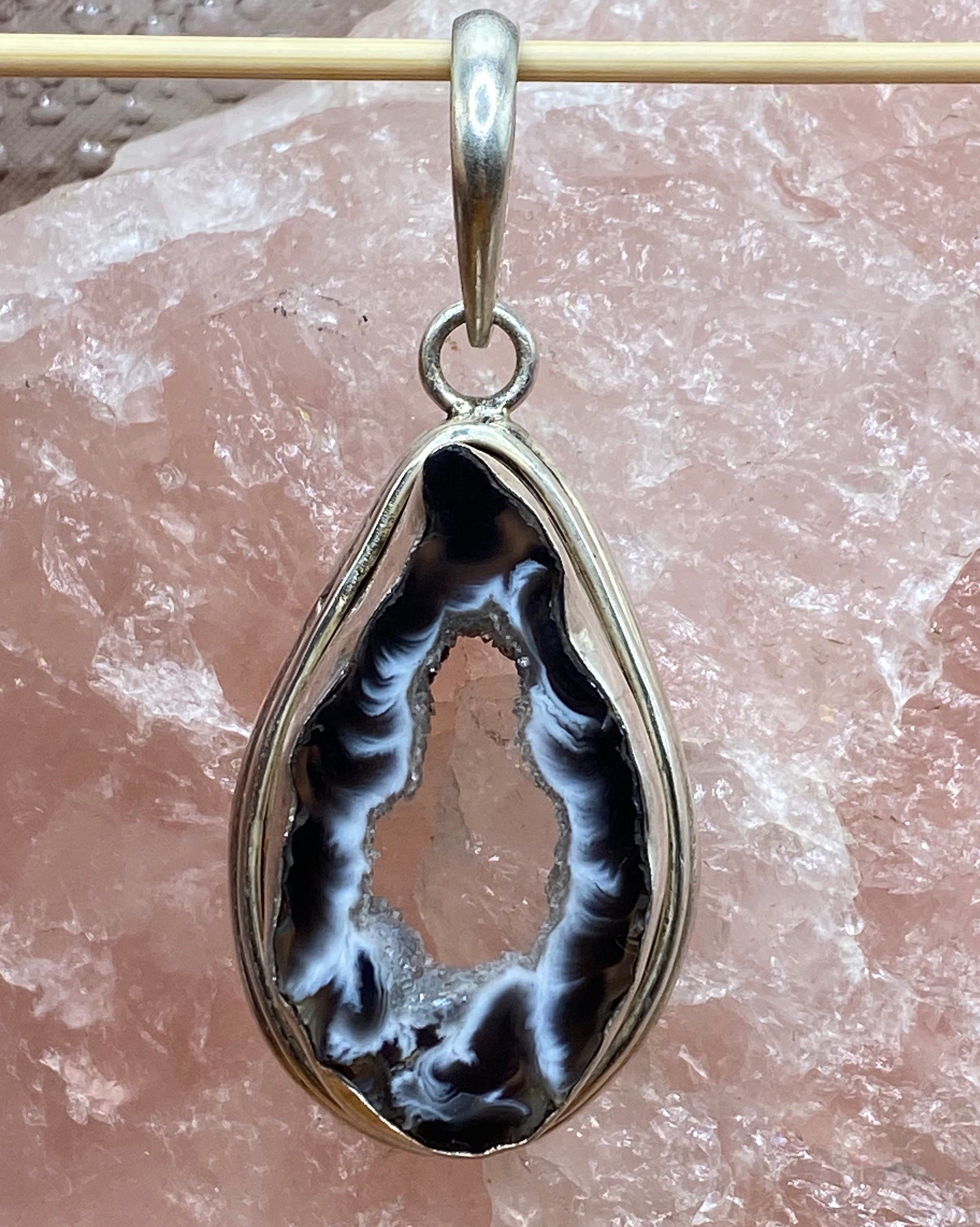 https://i.etsystatic.com/11200441/r/il/2264bd/3929109755/il_fullxfull.3929109755_9txw.jpg