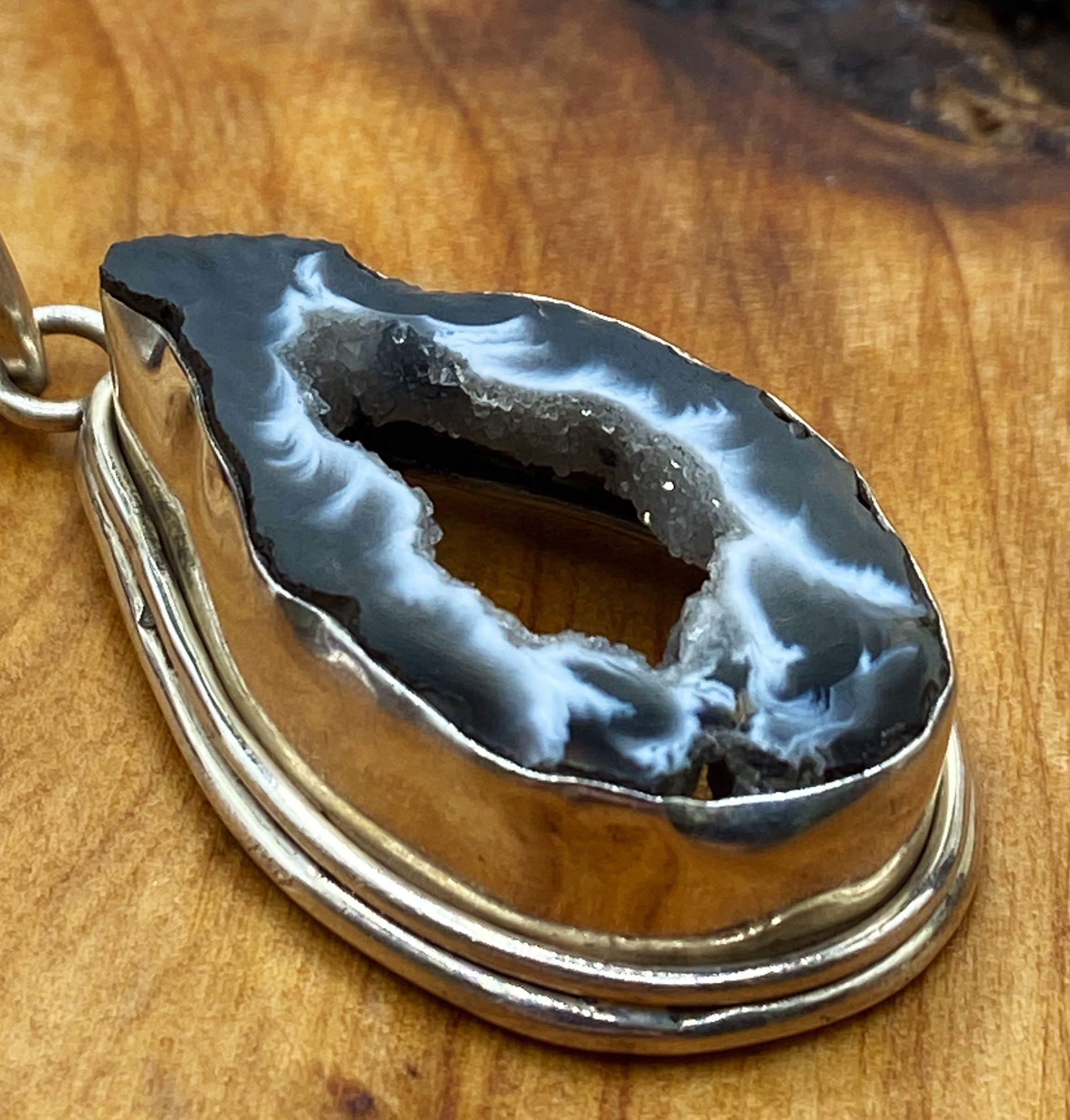 https://i.etsystatic.com/11200441/r/il/c2e298/3929109807/il_fullxfull.3929109807_jy4m.jpg