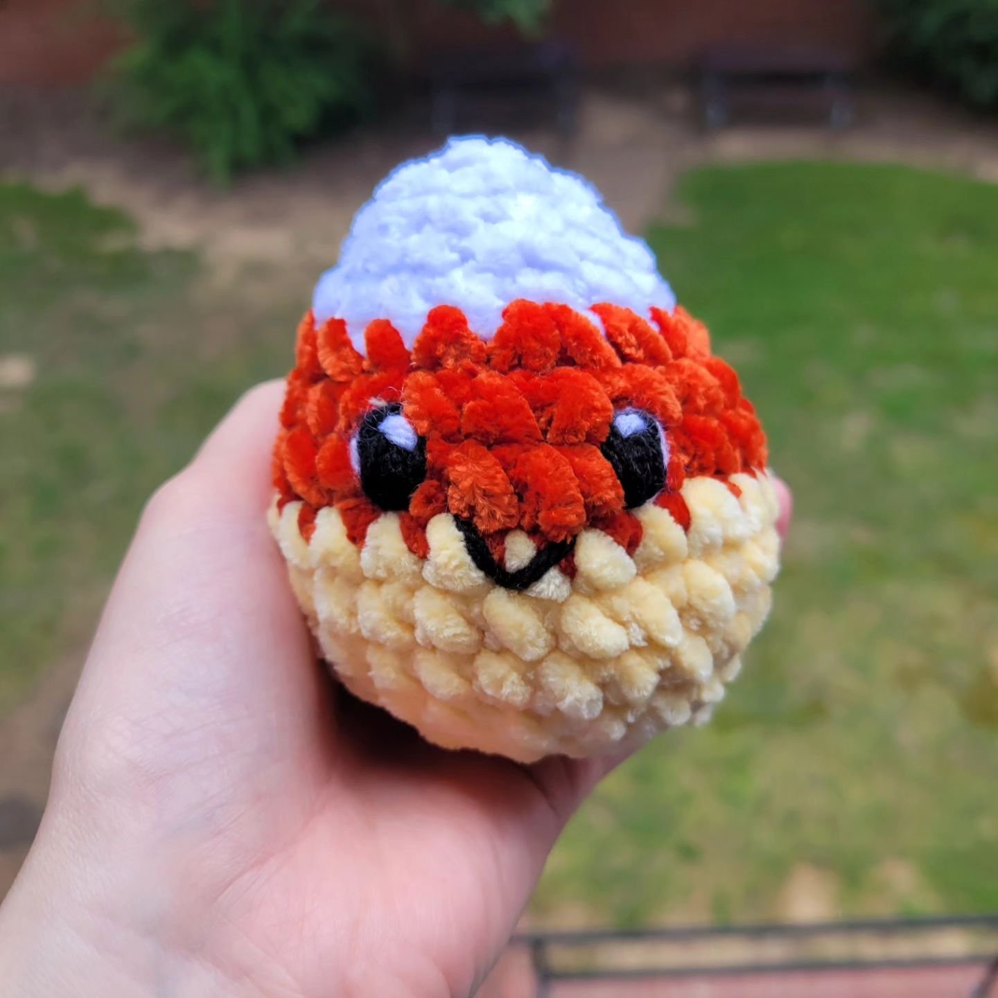 It's that time of year again 🍂

Halloween-themed items are some of my favorite to make, and I'm finally getting the chance to do it again! I've been making candy corns, ghosts, Frankensteins, and bats so far. What else should I make?

I think the be