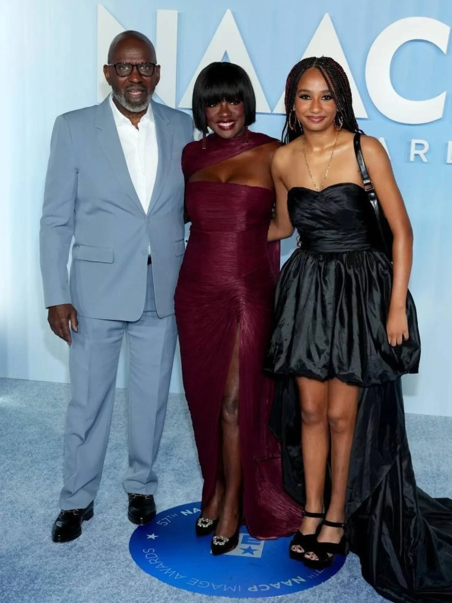 Viola, Julius, and Genesis looked incredible at the @NaacpImageAwards 🙌🏿🔥😍