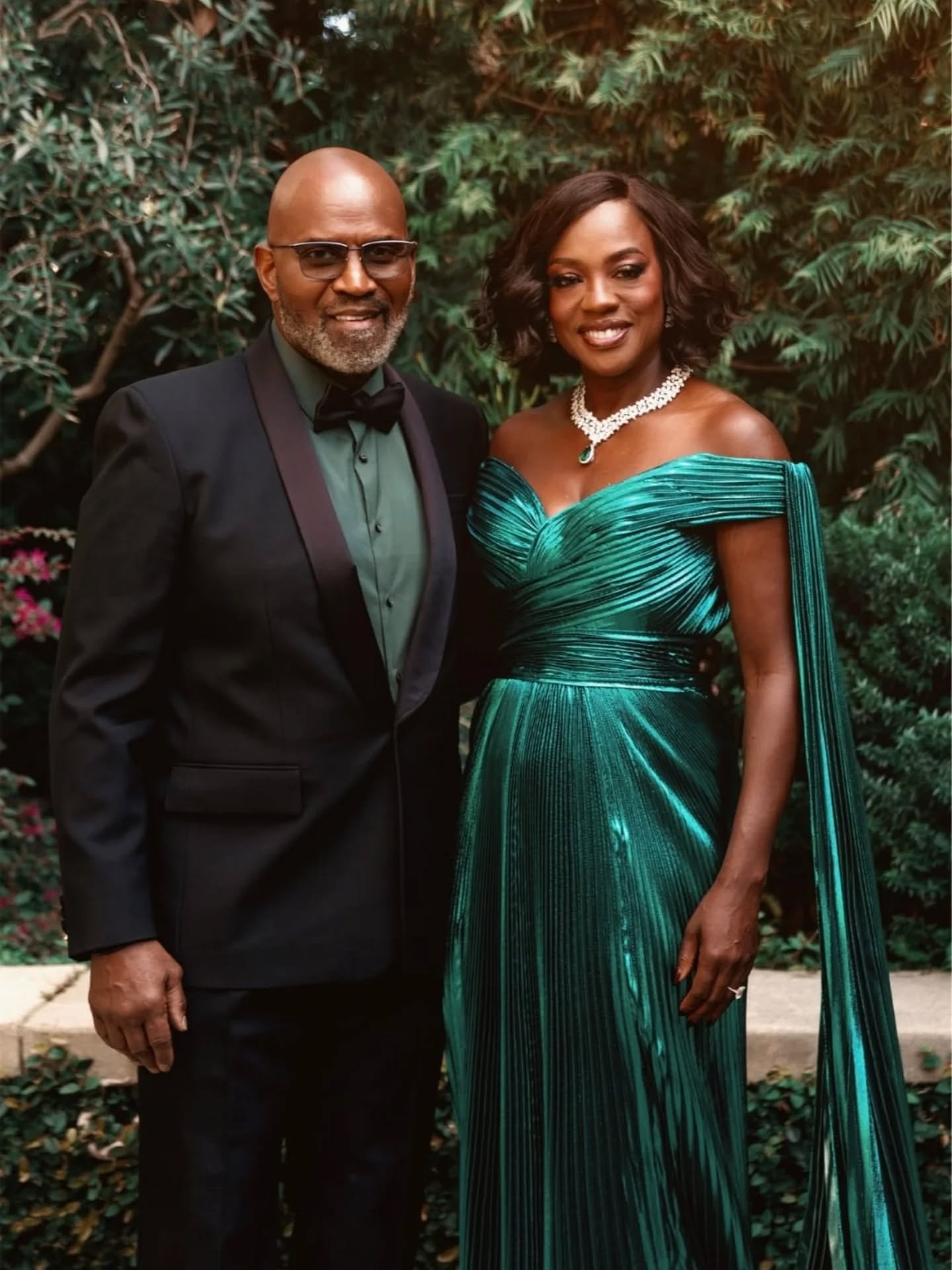 Viola &amp; Julius looked incredible at the SAG Awards last night &mdash; pure elegance and power. 🔥🙌🏿💚

📷@mr_dadams