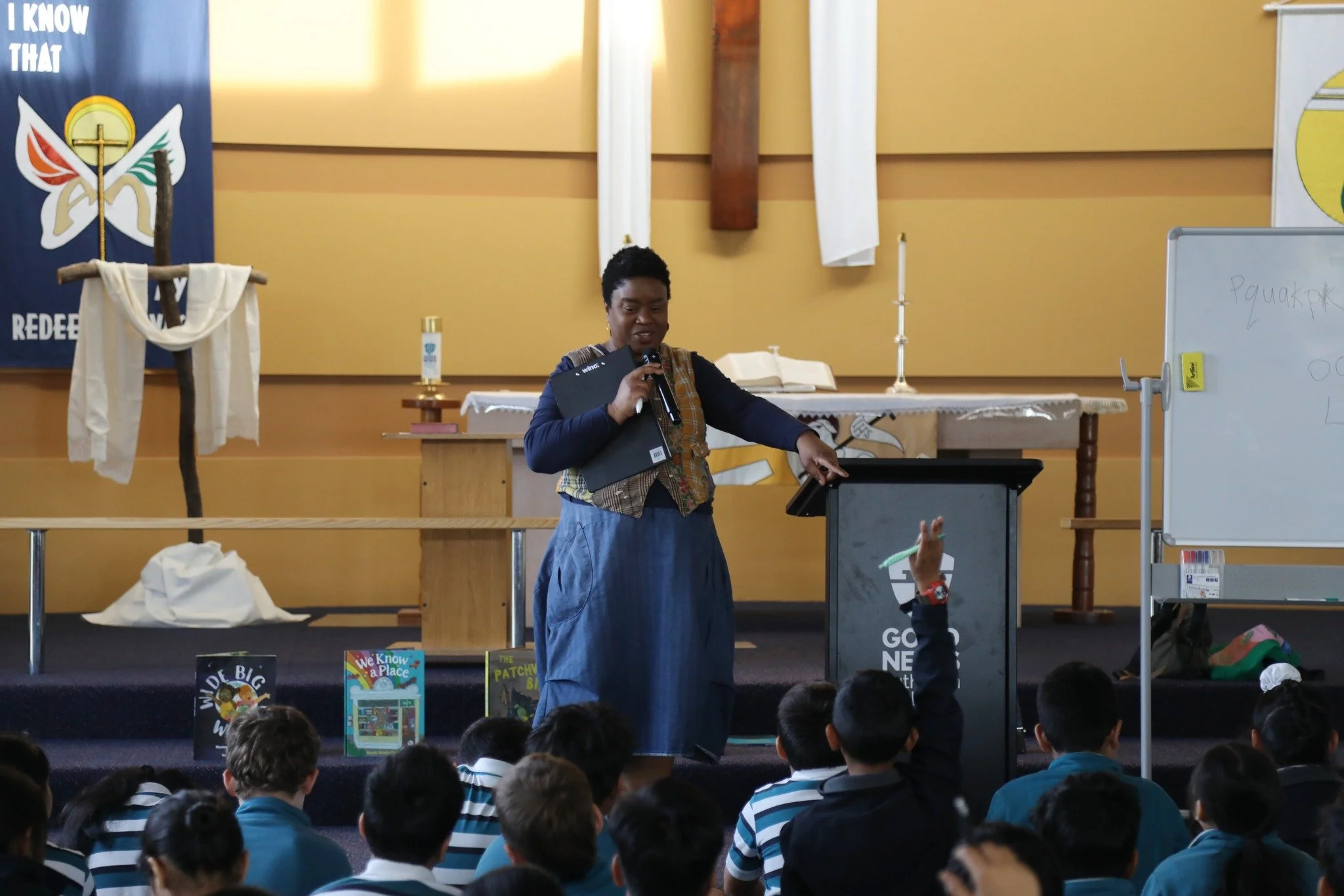 This morning, our Year 5 students had the privilege of learning from award-winning author and illustrator @maxinebeneba.

 As part of their exploration into the power of artistic language, students engaged in an inspiring and interactive session that