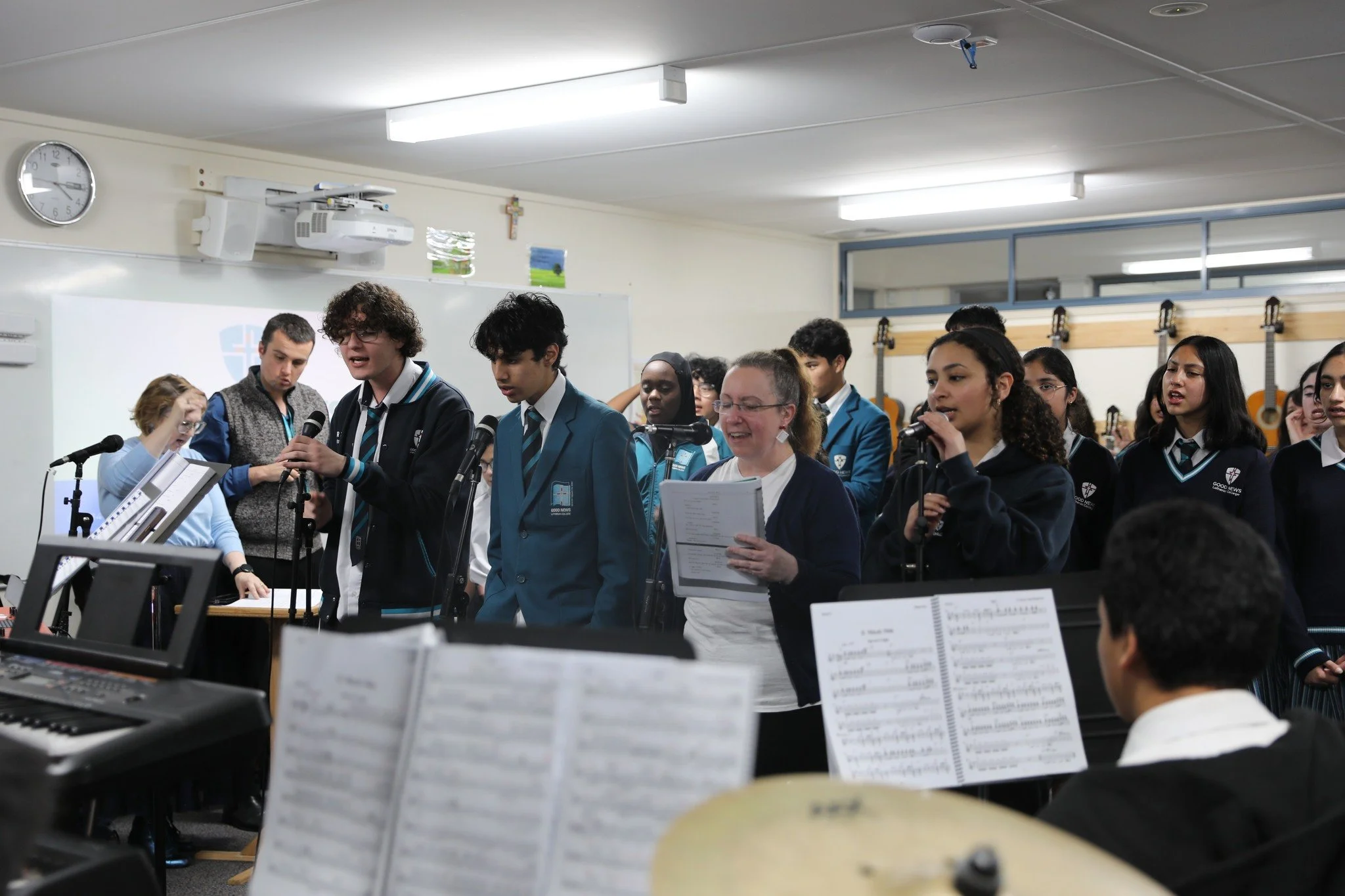 Our Mamma Mia rehearsals are in full swing!

On Monday, our cast and live band came together for their very first Sitzprobe, rehearsing the musical numbers as one ensemble for the first time, and it's sounding incredible!

Behind the scenes, our set 