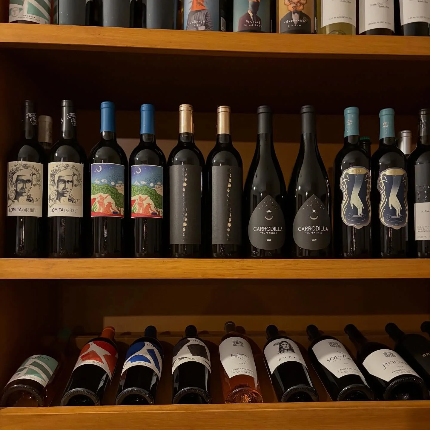 En este puente disfruta de nuestros vinos mexicanos selectos 🍷🥂🍾
🛍️ Ventas y reservaciones:
&rarr; hola@uvacava.com