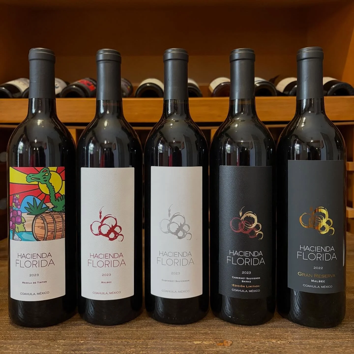 Disfruta los vinos de @haciendaflorida, en #NavidadesUvacava 🎄🍷 
📌 &iquest;Ya tienes tus accesos?
🎟️ Venta de boletos: hola@uvacava.com