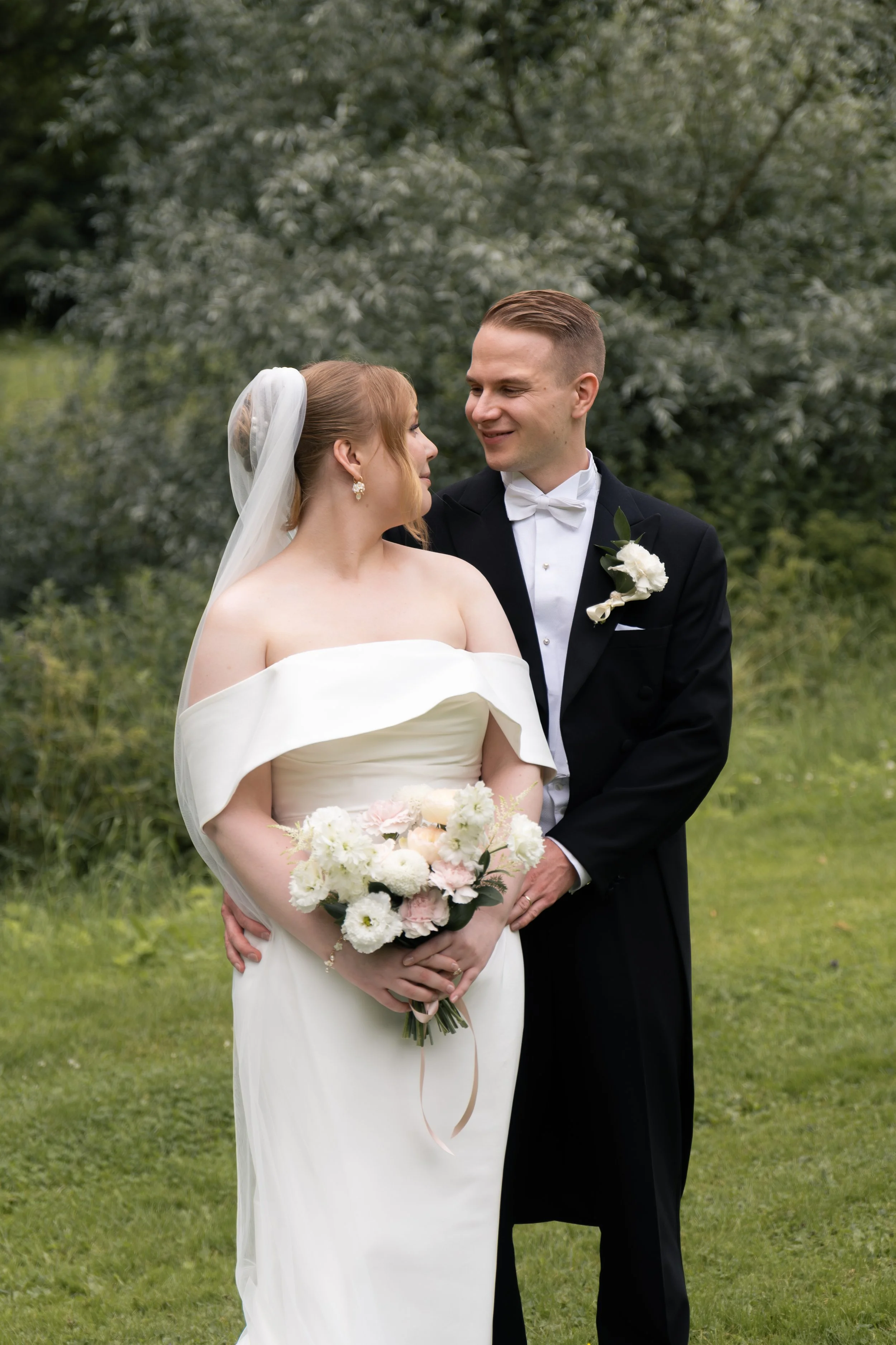 Alisa&Eetu-18072026-LeenaLoviisaPhotography-32.jpg