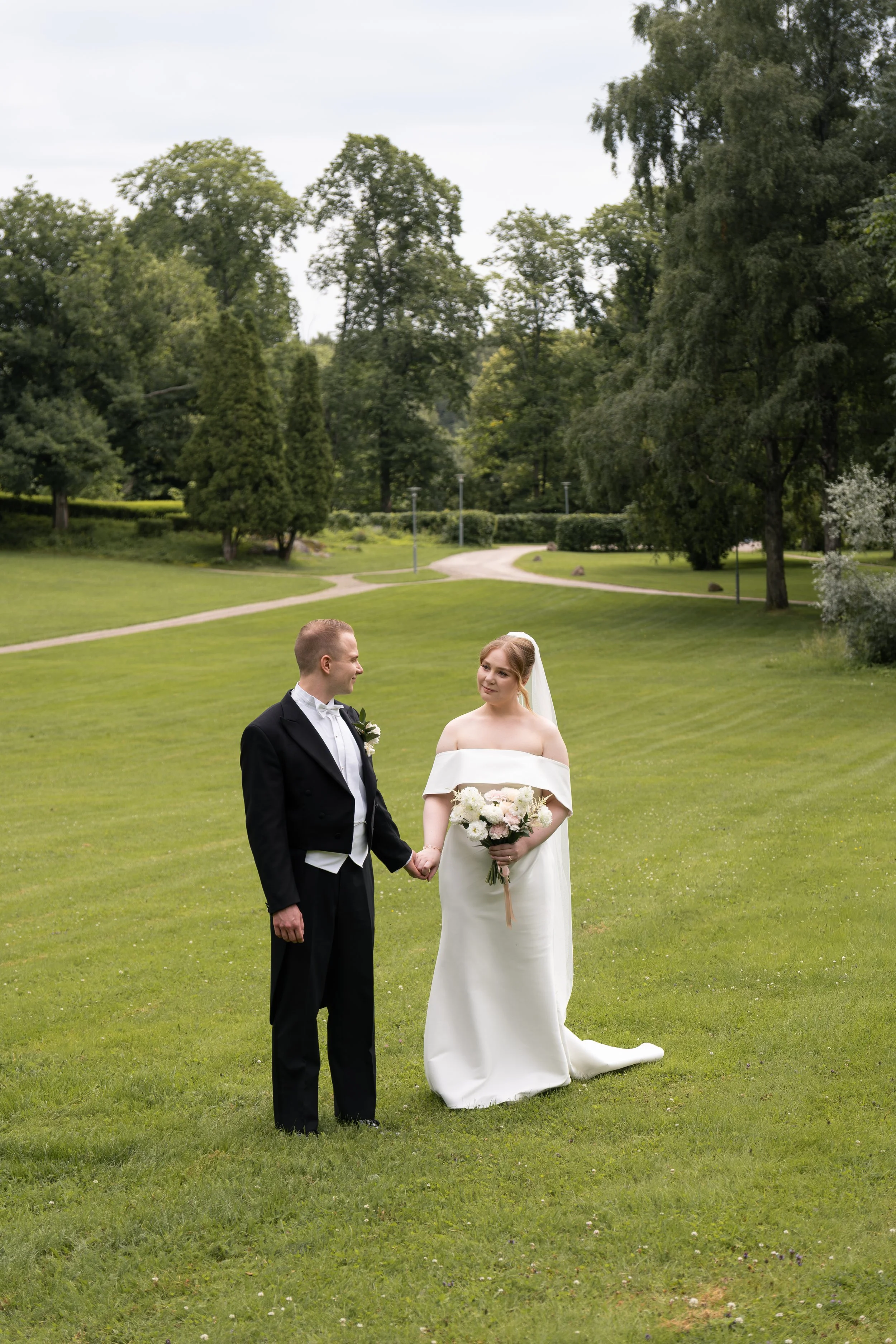 Alisa&Eetu-18072026-LeenaLoviisaPhotography-46.jpg