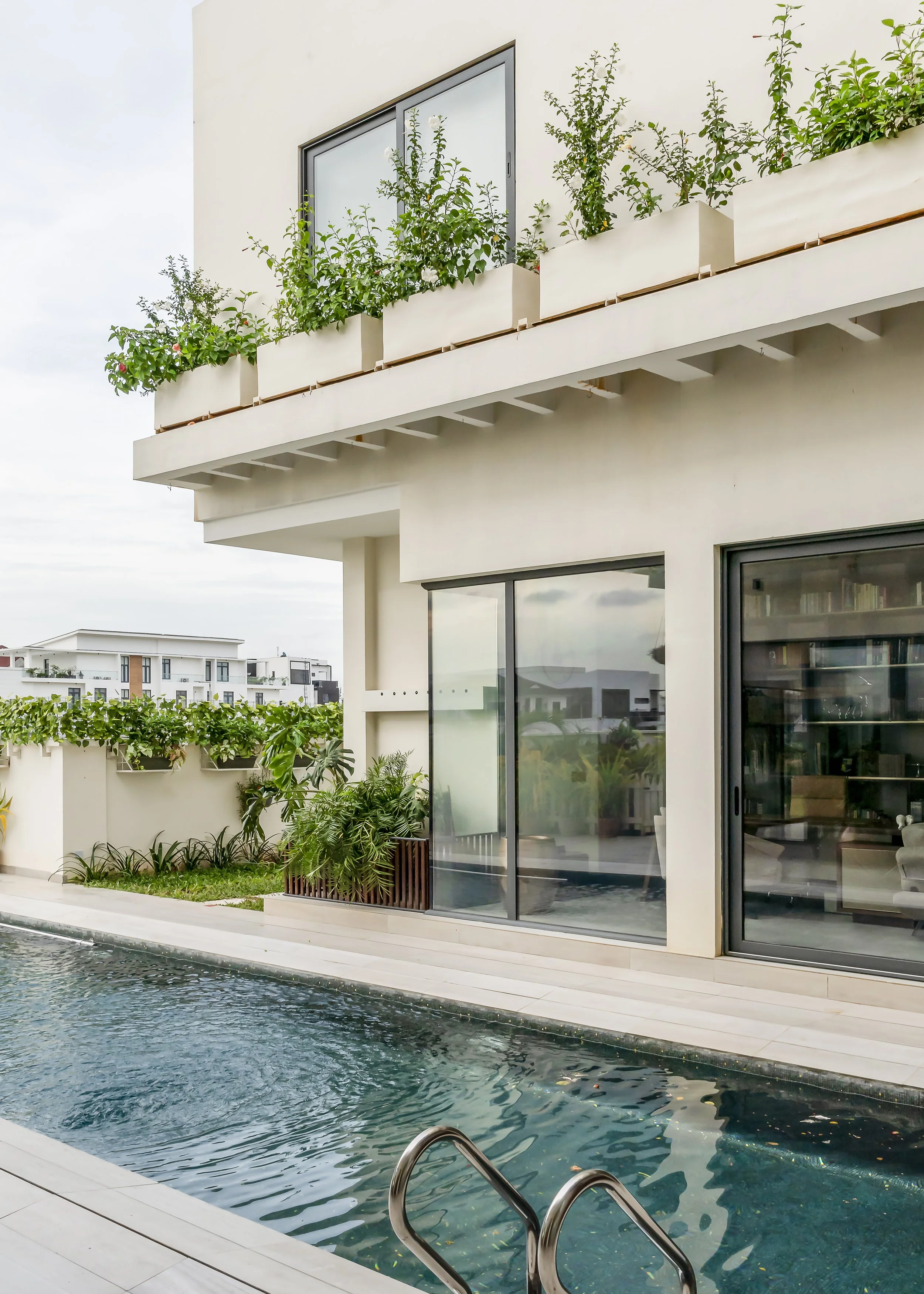 Minida Designs_Shoreline Residence_17.jpg