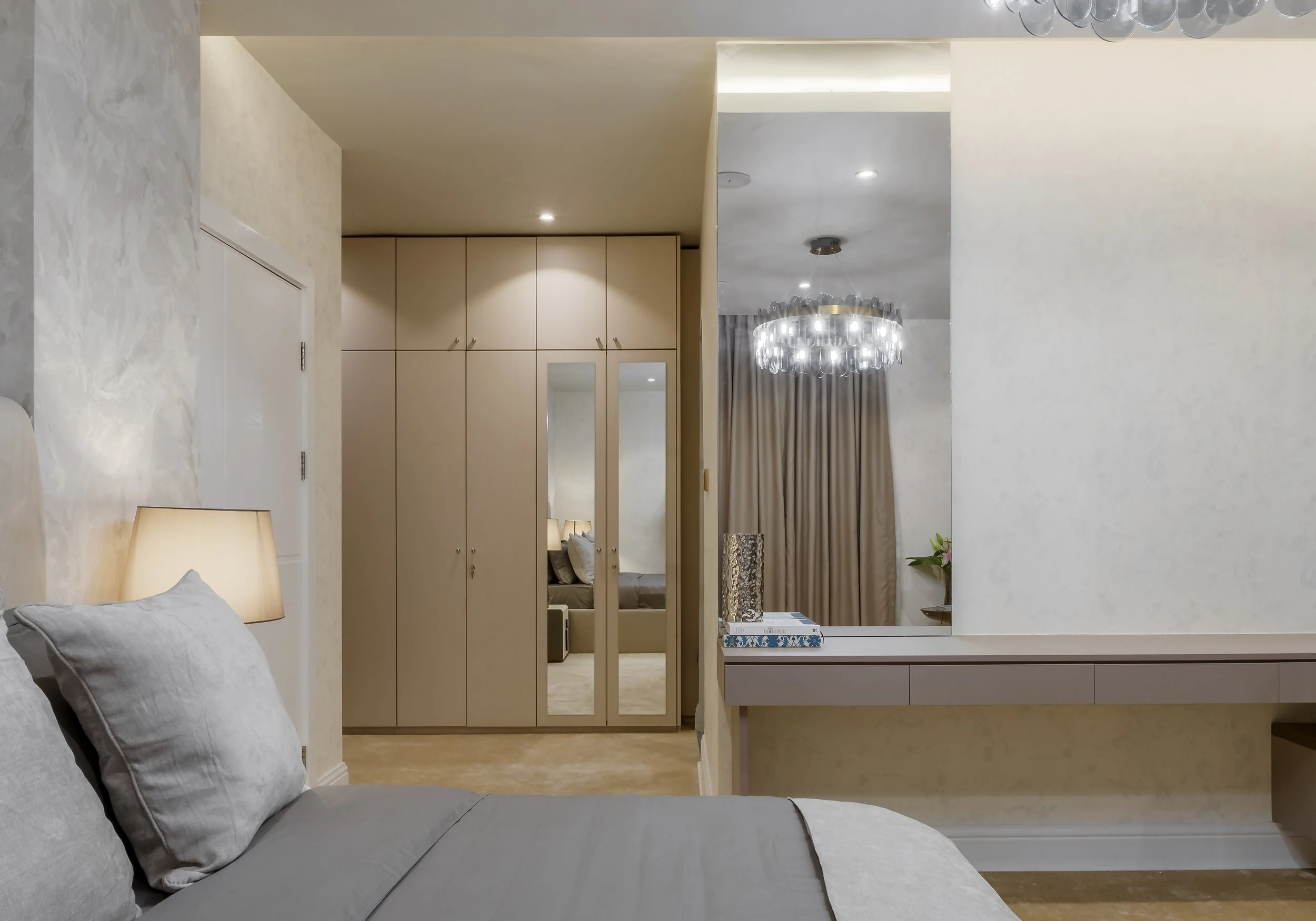 Minida Designs_Millennium Apartment_19.jpg