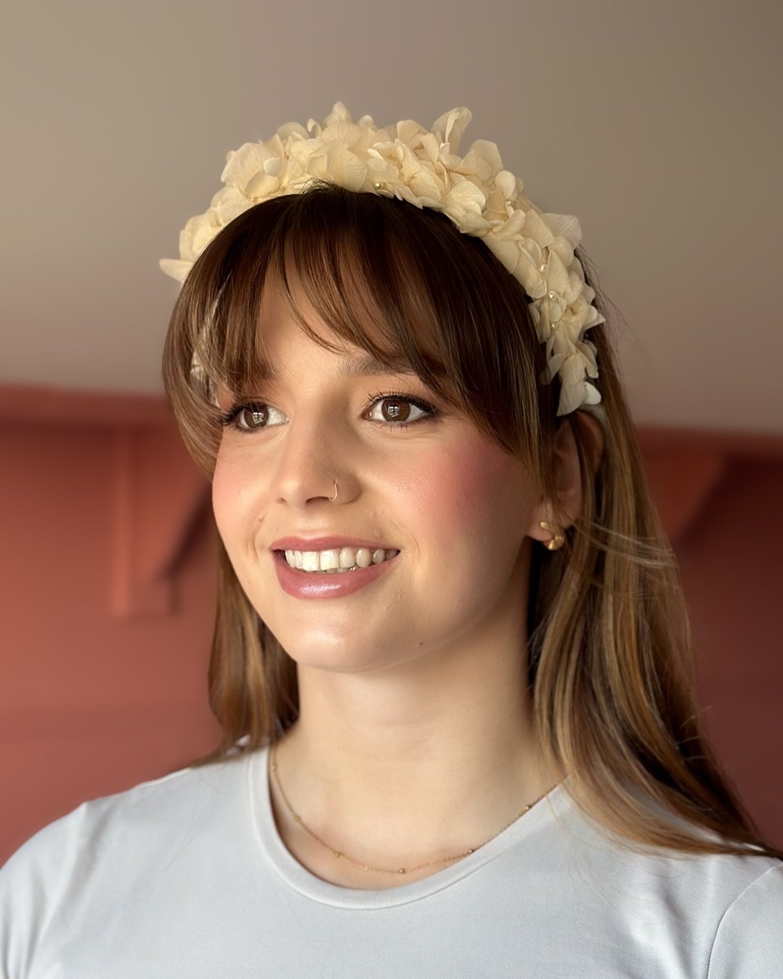 This gorgeous angel face 🫶🏻

Thank you so much @liberty_rose_hair for sitting for me whilst I taught @makeupbyoliviajm_ my way of doing bridal makeup. 

It was so fun and so great to hear how Olivia does things and how we differ. There are NO rules