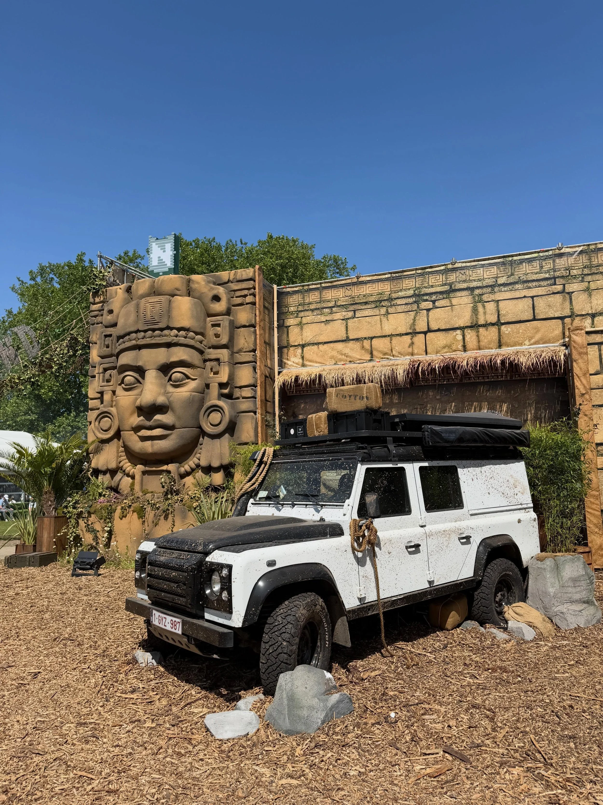 Mr. White rocking Adventure Island - Nerdland Festival 2026

&mdash;&mdash;

#landrover #defender #defender110 #nerdlandfestival #theridelife