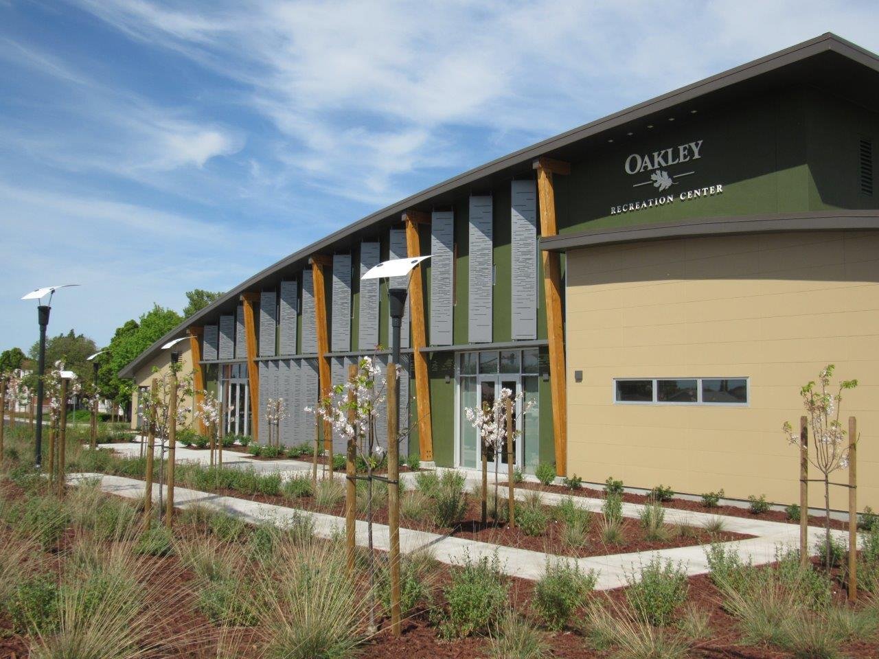 GATES_Gates_Oakley_ReceCenter_treesplants.jpg