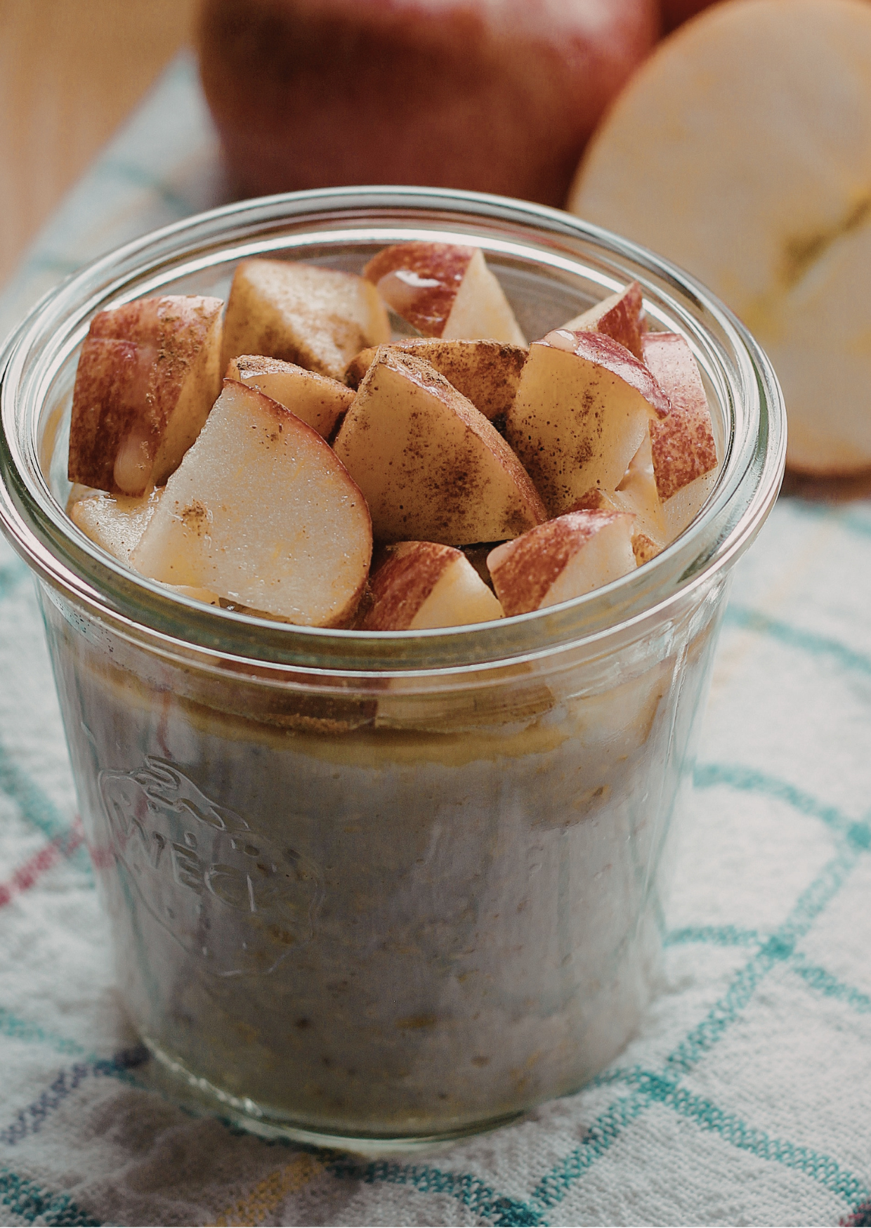 Stewed apple overnight oats