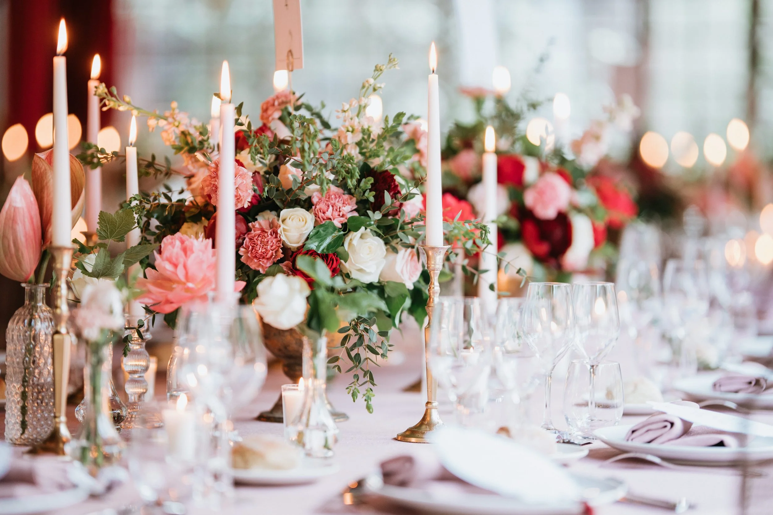 Décoration de table de mariage au Chateau de Vallery par Monsieur Madame Wedding