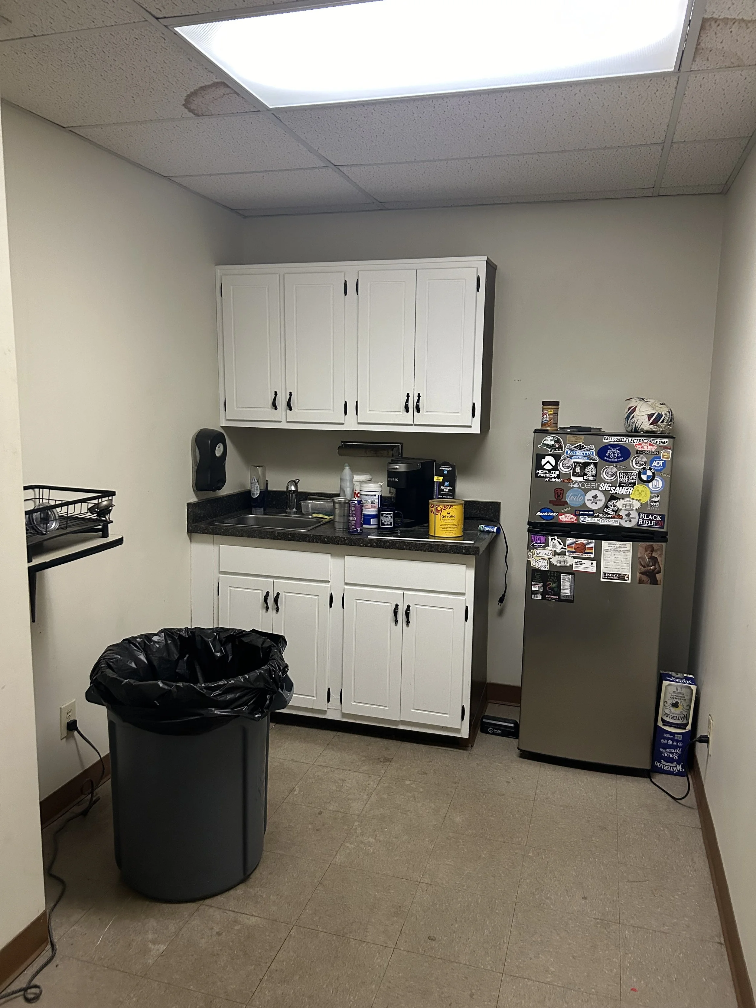 418 W Peace St - Kitchen 2.jpeg