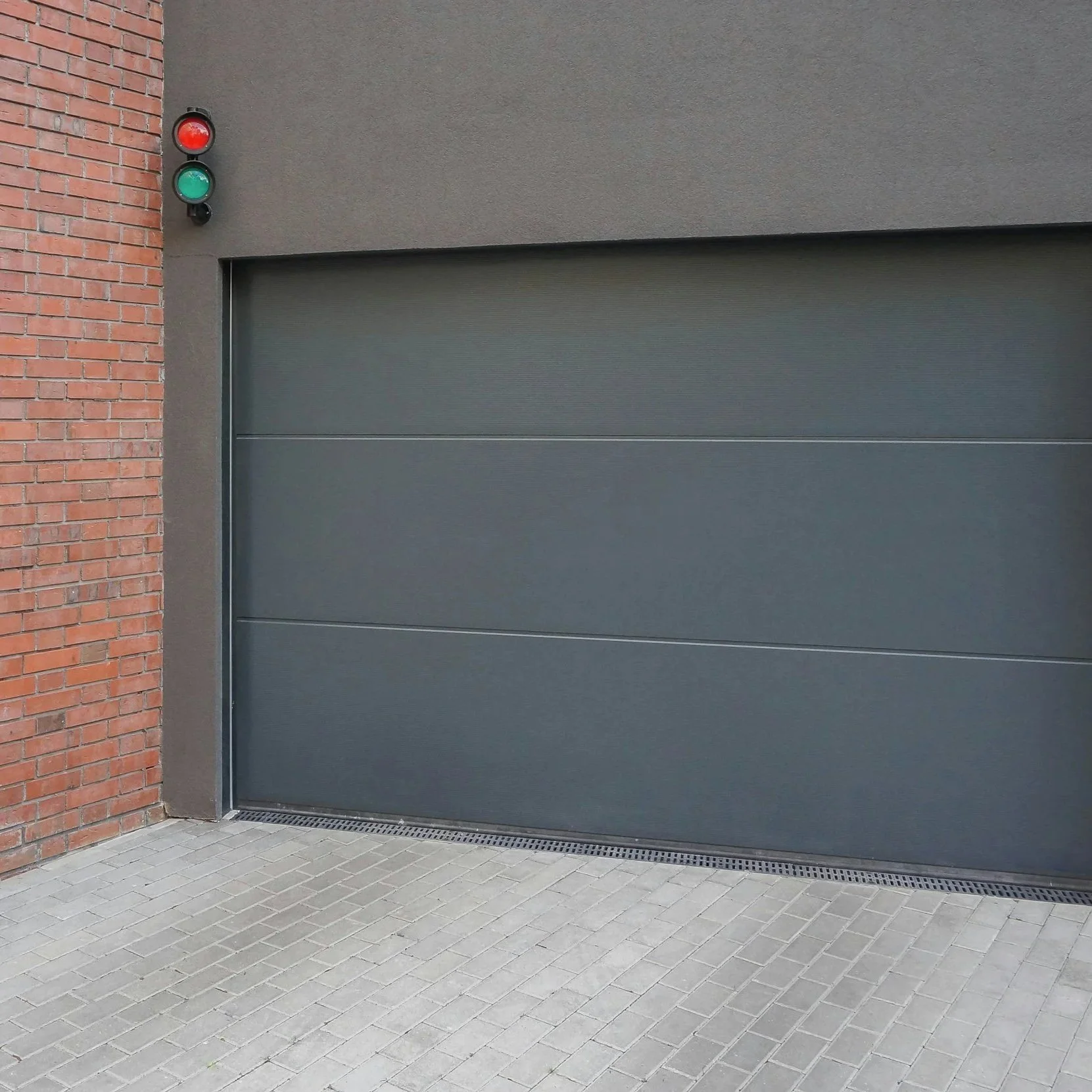 Your LA Gate Dies After One Power Flicker