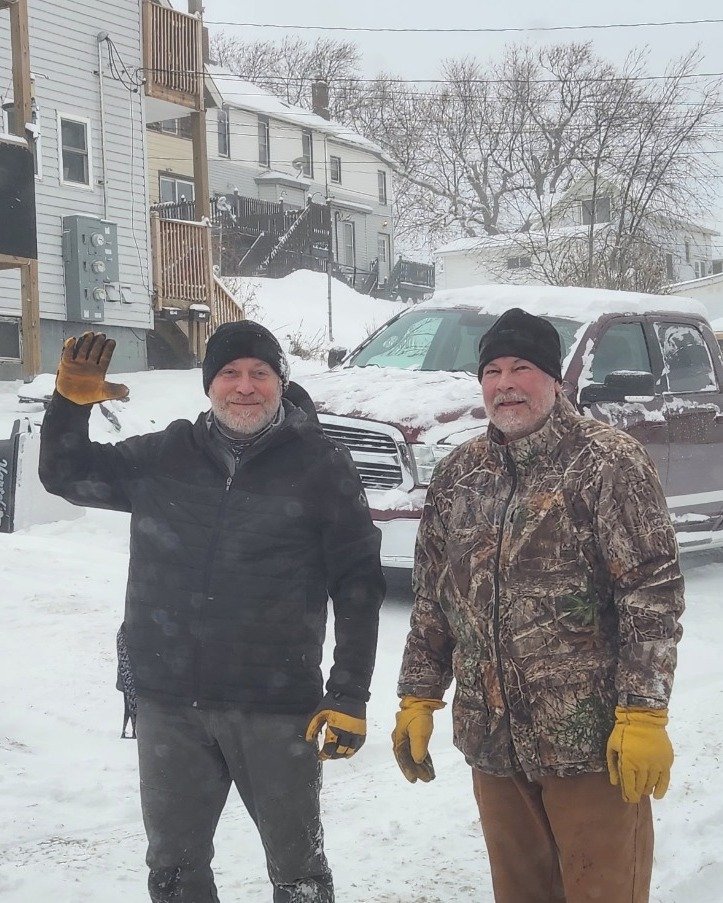 While delivering food boxes today, our van got stuck in a snowbank along Lake Ave. Without hesitation, two good Samaritans noticed and jumped in to help: shoveling, laying down grit, and pushing with everything they had. Soon after, another neighbor 