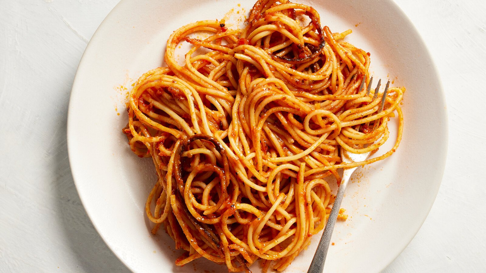Spaghetti with Ground Beef and Seasonal Vegetables