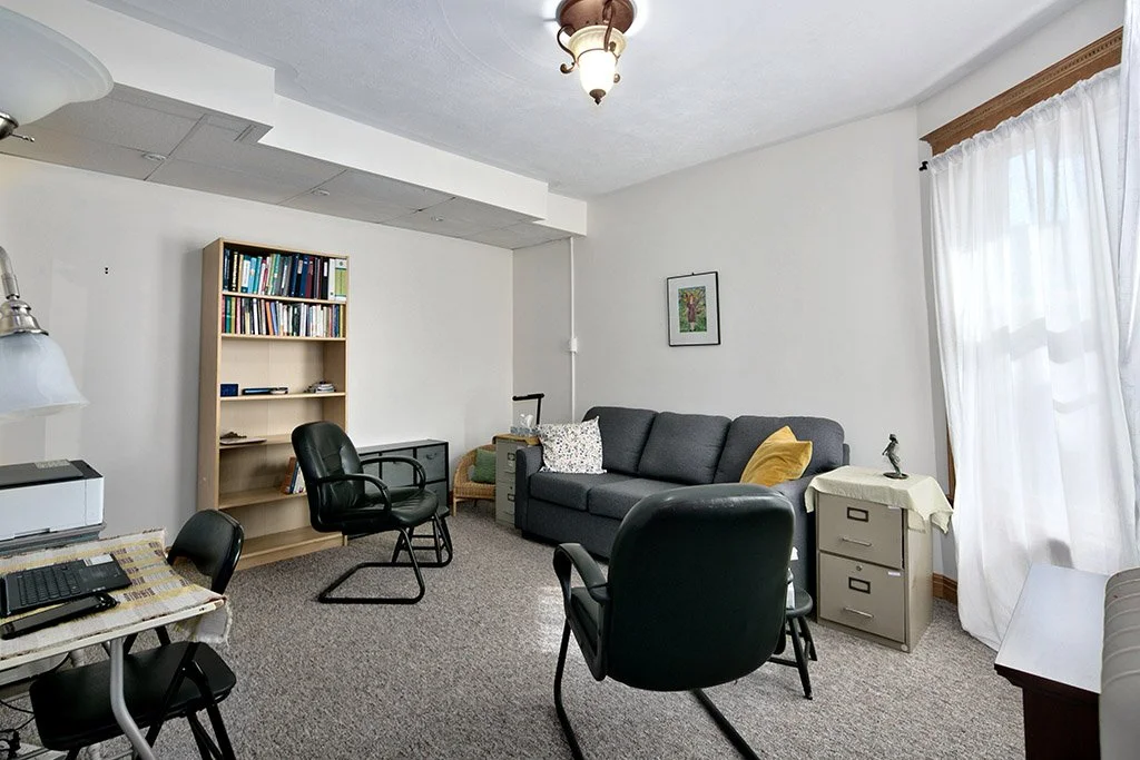 404 9th Street East MLS and Web 019.jpg