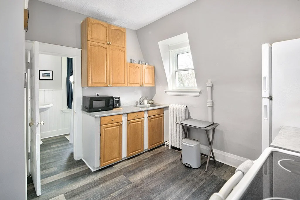 404 9th Street East MLS and Web 037.jpg