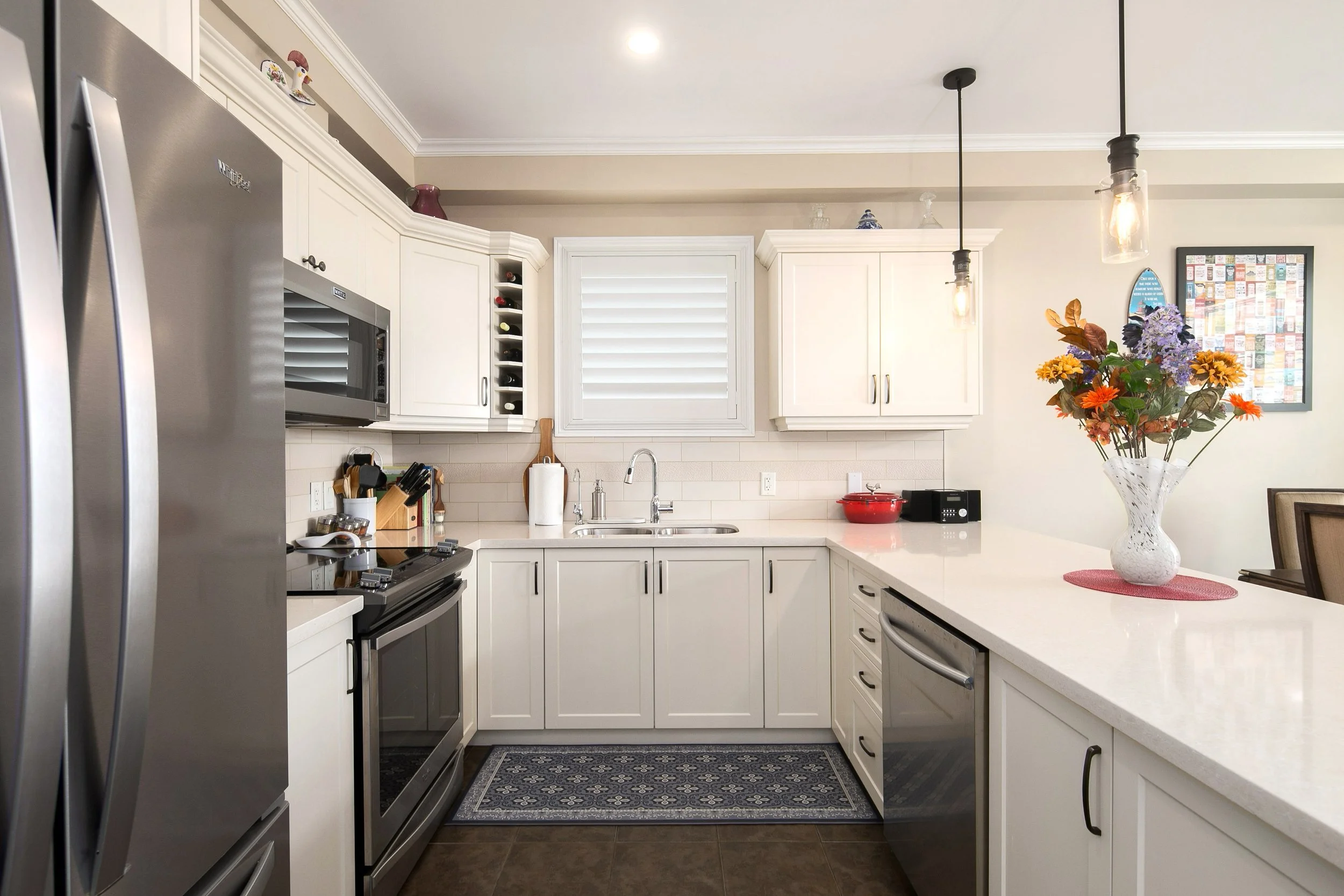 24 Albery Court Unit 1 Full Resolution 06.jpg