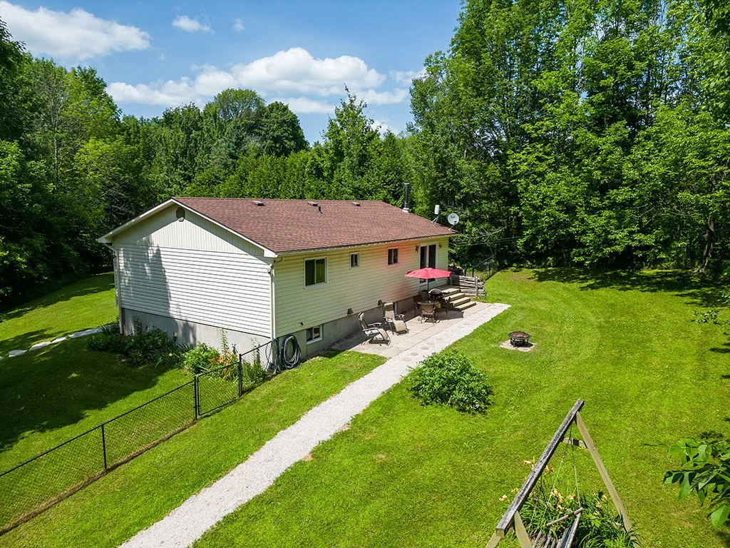 740202 Sideroad 10 MLS and Web 028.jpg