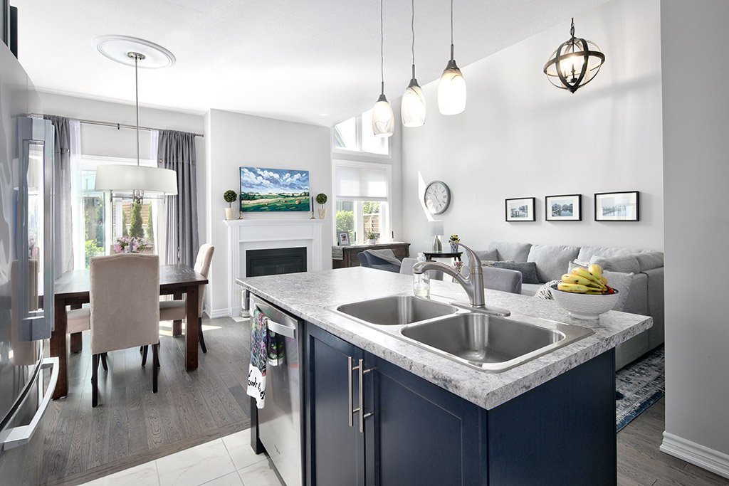 30 Gregory Avenue MLS and Web 013.jpg
