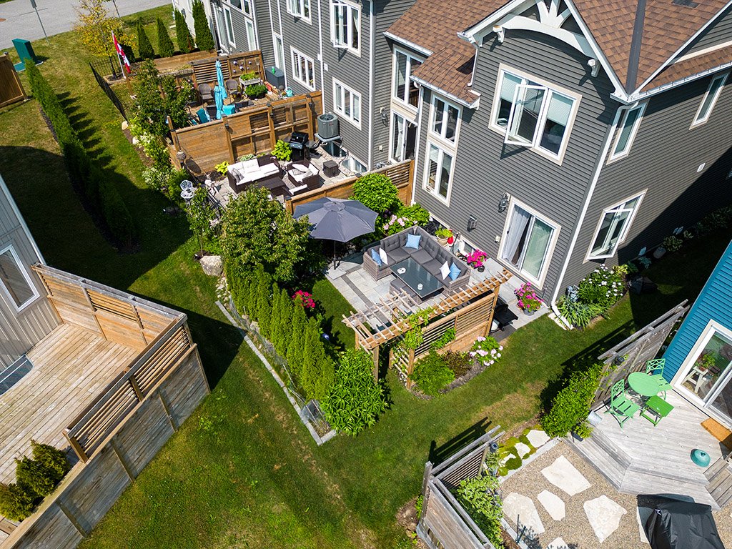 30 Gregory Avenue MLS and Web 026.jpg