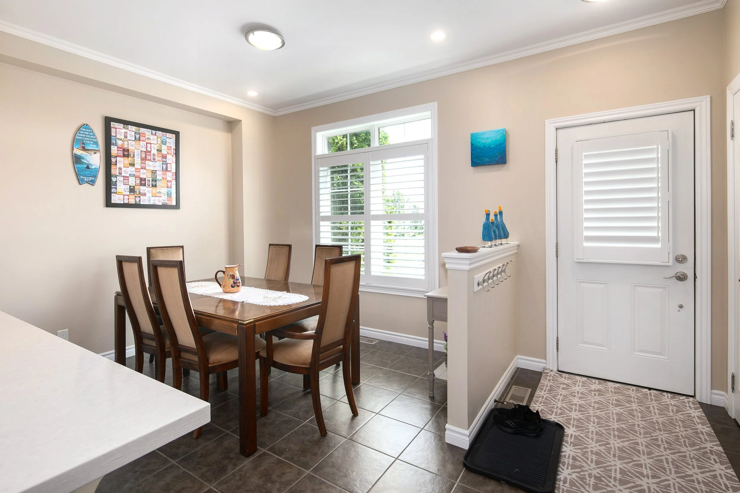 24 Albery Court Unit 1 Full Resolution 04.jpg