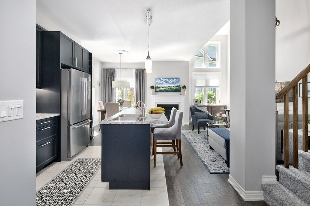 30 Gregory Avenue MLS and Web 010.jpg